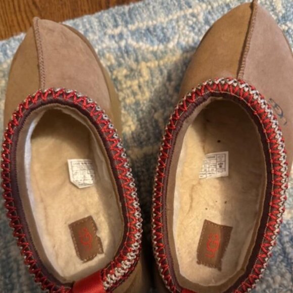 UGG Tazz II Shoes in Chestnut.  Perfect Condition! - Picture 4 of 4